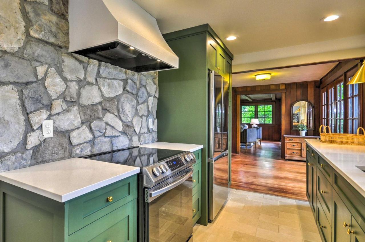 Peaceful And Elegant Cottage With Riverside View Oregon City Exterior foto