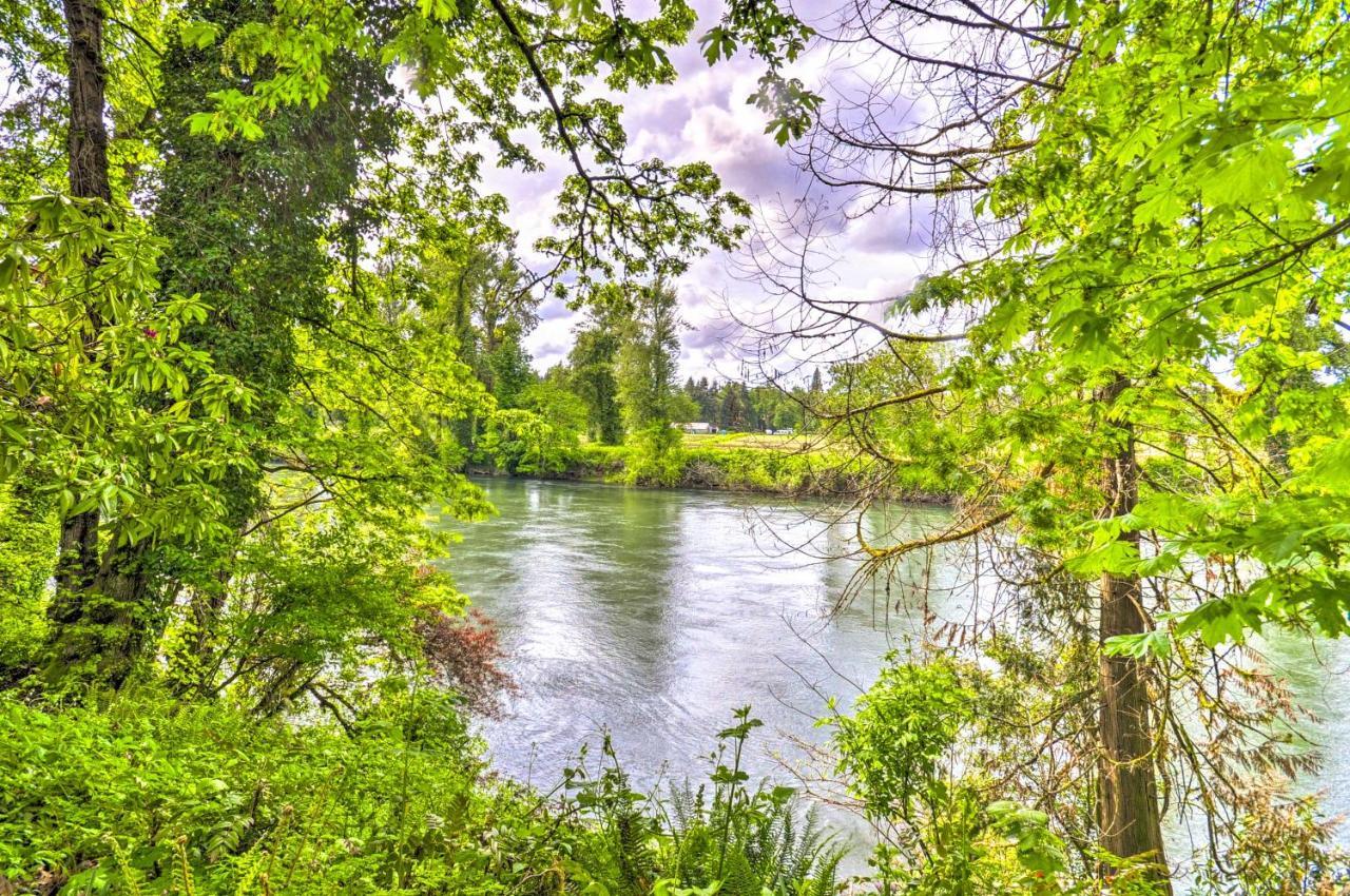 Peaceful And Elegant Cottage With Riverside View Oregon City Exterior foto