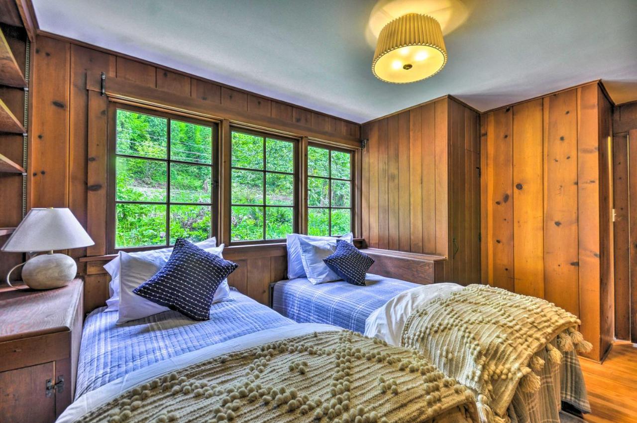 Peaceful And Elegant Cottage With Riverside View Oregon City Exterior foto